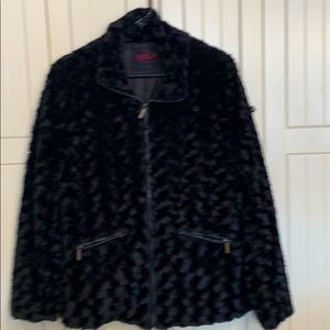 YOKI Faux Fur Jacket NWOT